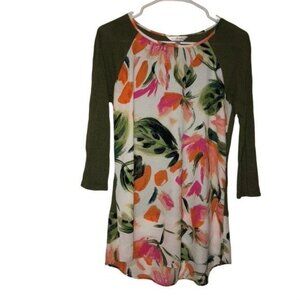 Charming Charlie Floral Raglan Top Olive & Multicolor Womens S